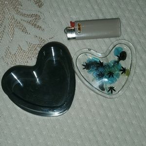 Handmade small epoxy resin heart shaped trinket box with leaf confetti